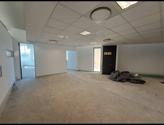 285M² OFFICE FOR SALE IN ILLOVO
